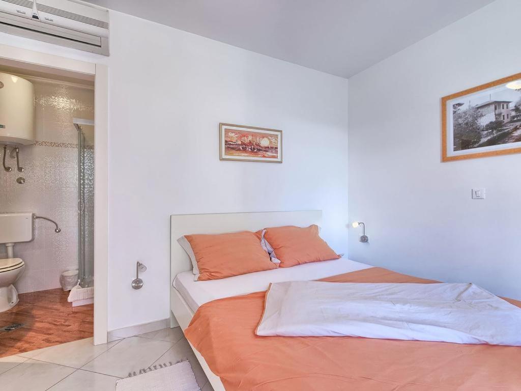 Villa Alpa Umag Bagian luar foto