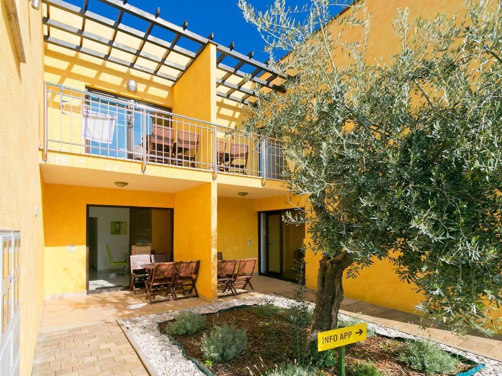 Villa Alpa Umag Bagian luar foto