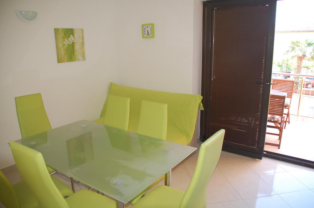Villa Alpa Umag Bagian luar foto