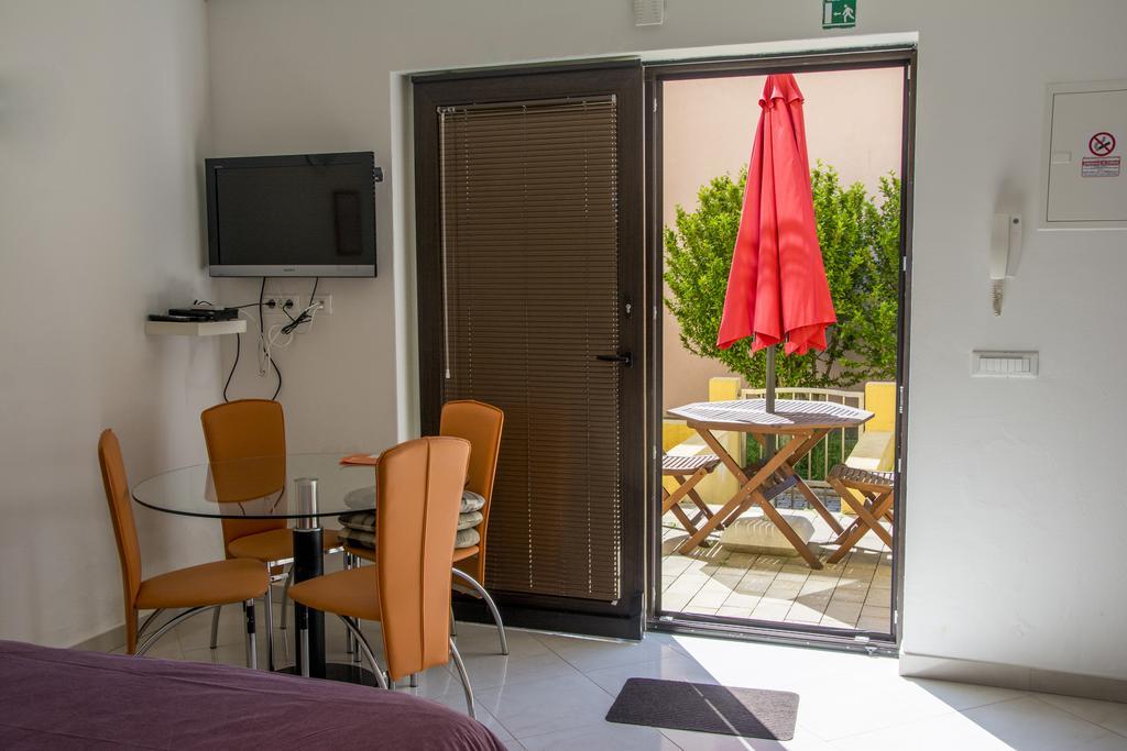 Villa Alpa Umag Bagian luar foto